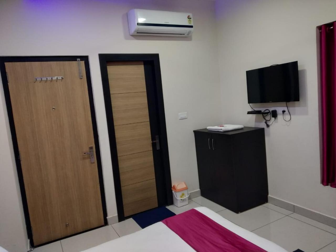 Hotel Reyansh Tanakpur Exterior foto