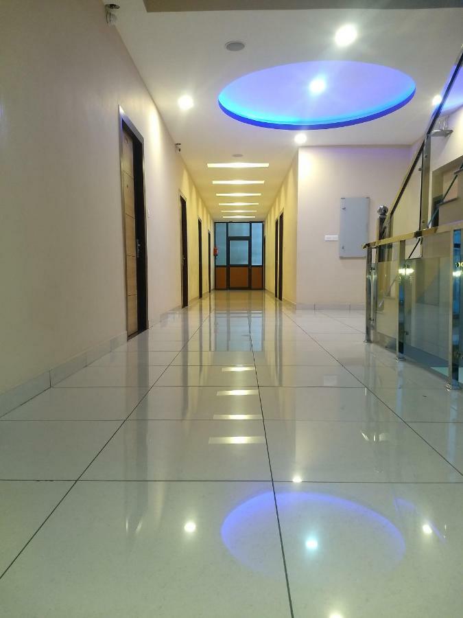 Hotel Reyansh Tanakpur Exterior foto